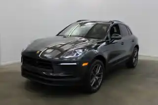 2026 Porsche Macan Base's photo
