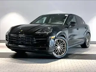 2026 Porsche Cayenne Base photo 5