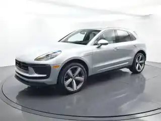 2025 Porsche Macan T's photo