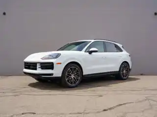 2026 Porsche Cayenne Base's photo
