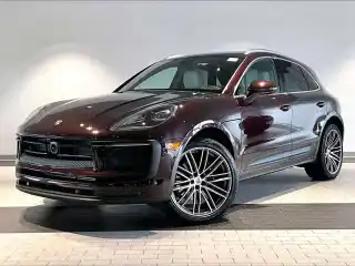 2025 Porsche Macan Base's photo