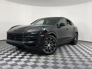 2024 Porsche Cayenne Base's photo