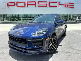 2025 Porsche Macan T's photo