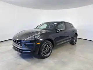 2025 Porsche Macan T's photo