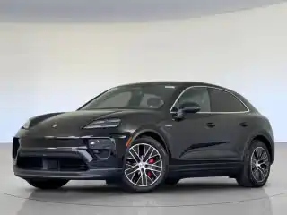 2025 Porsche Macan Macan 4S Electric's photo