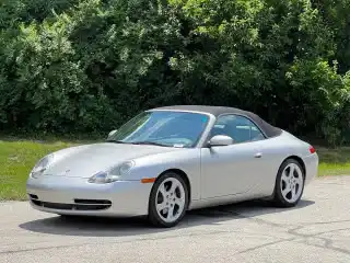 2000 Porsche 911 CARRERA 4's photo