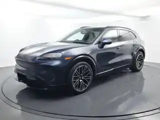 2026 Porsche Cayenne Cayenne Electric's photo