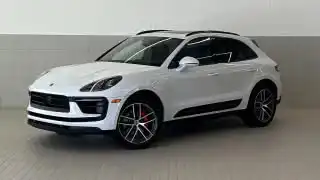 2025 Porsche Macan S's photo