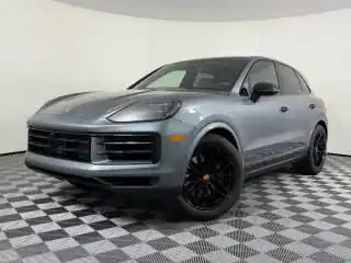 2026 Porsche Cayenne Base's photo