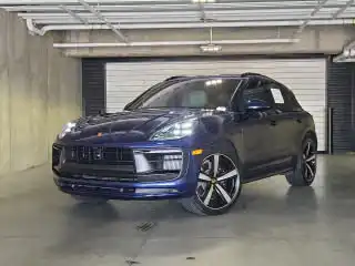 2025 Porsche Macan GTS's photo
