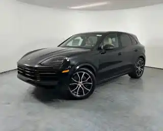 2026 Porsche Cayenne Base's photo