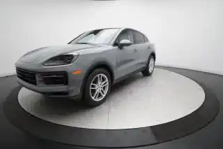 2026 Porsche Cayenne Base's photo