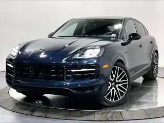 2026 Porsche Cayenne E-Hybrid photo 5