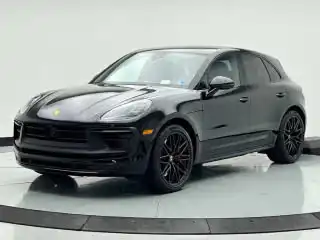 2025 Porsche Macan GTS's photo