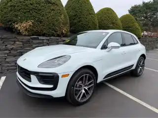 2026 Porsche Macan's photo