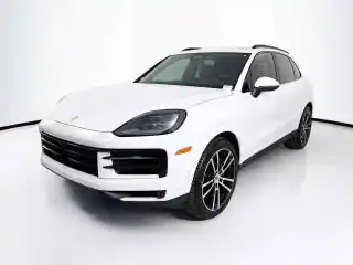 2026 Porsche Cayenne Base's photo