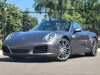2018 Porsche 911 Carrera 4 Cabriolet's photo