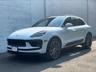 2026 Porsche Macan S's photo