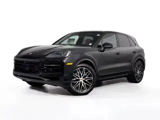 2025 Porsche Cayenne Base's photo