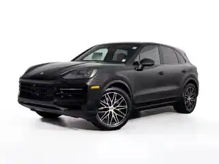 2025 Porsche Cayenne Base's photo