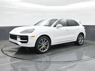 2026 Porsche Cayenne Base's photo