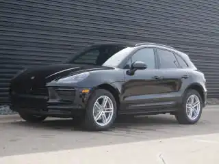 2026 Porsche Macan T's photo