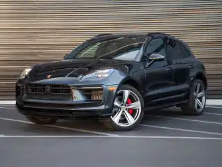 2024 Porsche Macan S's photo