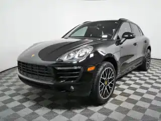 2018 Porsche Macan Base's photo