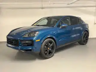 2026 Porsche Cayenne Base's photo