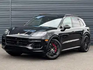 2026 Porsche Cayenne GTS's photo