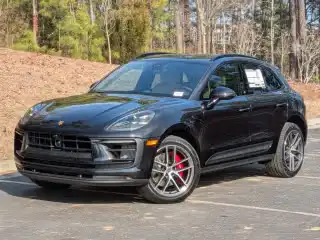 2026 Porsche Macan S's photo