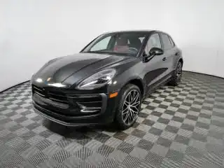2023 Porsche Macan Base's photo