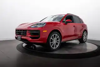 2026 Porsche Cayenne Base's photo