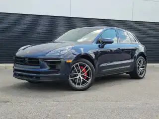 2023 Porsche Macan S's photo