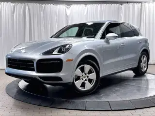 2023 Porsche Cayenne Platinum Edition photo 5
