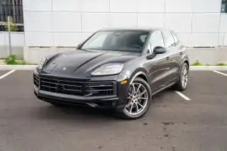 2026 Porsche Cayenne Base's photo