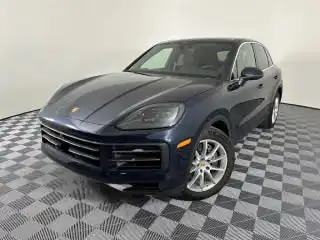 2024 Porsche Cayenne Base's photo
