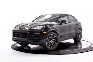 2026 Porsche Cayenne S's photo