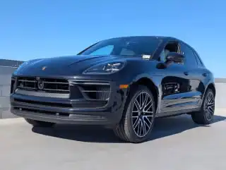 2026 Porsche Macan S's photo
