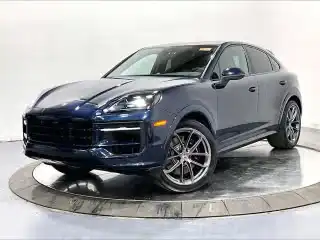 2026 Porsche Cayenne S's photo