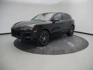 2026 Porsche Cayenne Base's photo