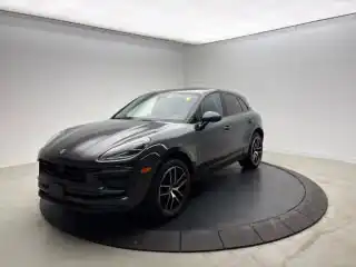 2023 Porsche Macan Base's photo