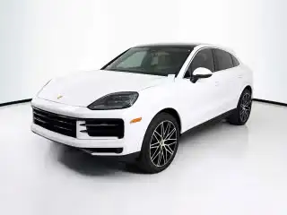 2026 Porsche Cayenne Base photo 1