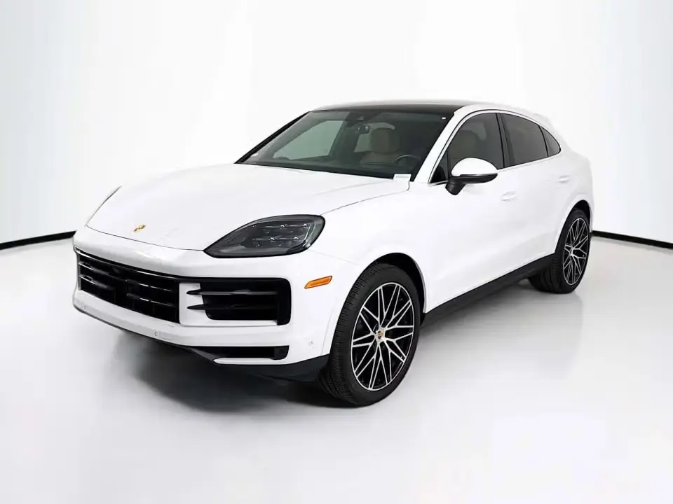 2026 Porsche Cayenne Base photo 3