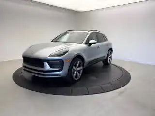 2023 Porsche Macan Base's photo