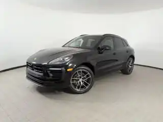 2026 Porsche Macan T's photo