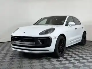 2025 Porsche Macan GTS's photo