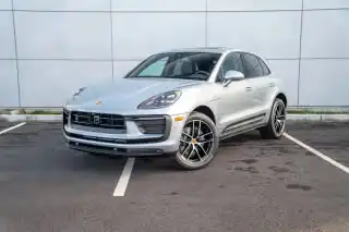 2026 Porsche Macan T's photo