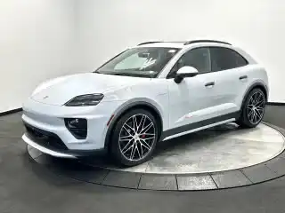 2026 Porsche Macan Macan 4S Electric's photo