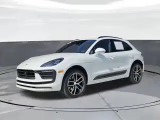2025 Porsche Macan T photo 1